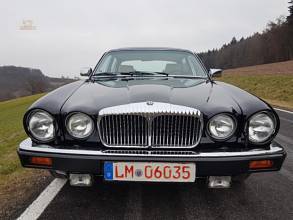 Thumbnail von Daimler Double Six last series in black/magnolia