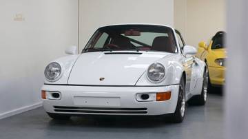 Thumbnail von Porsche 911 Turbo S Leichtbau (1993)  1 of 86 cars worldwide