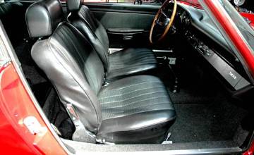 Thumbnail von 911 L Coupé, January 1968, Polarrot/Black 1 paint, original paint, SWB