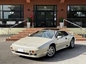 ロータス・エスプリ 2.2iターボキャットSE