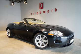 ジャガー XK カブリオレ 4.2 V8