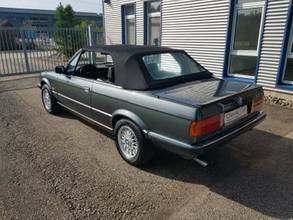 Thumbnail von BMW 320i Convertible