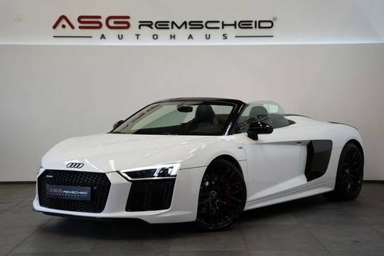 Audi - R8 