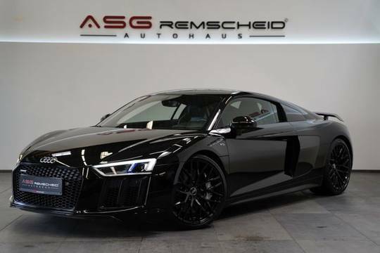 Audi - R8 