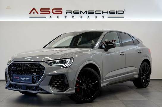 Audi - RSQ3