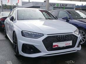 AUDI RS4 AVANT
