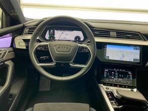 Thumbnail von AUDI E-TRON
