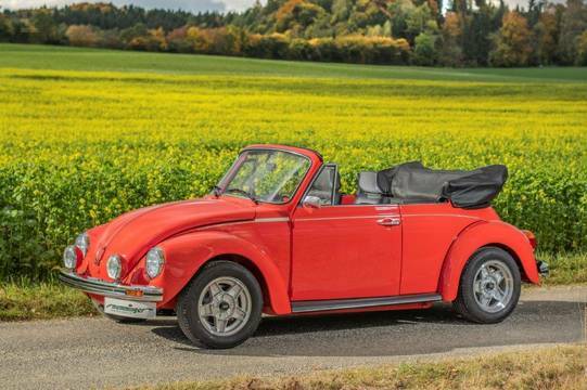 Käfer Cabrio 1303 marsrot