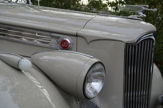 Thumbnail von Packard 1 20 Cabriolet (1940)