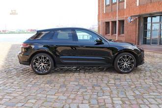 Thumbnail von Porsche Macan sports exhaust system including sport tailpipes in black