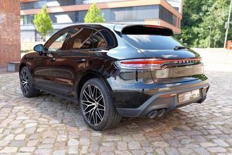 Thumbnail von Porsche Macan sports exhaust system including sport tailpipes in black