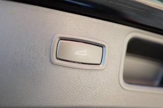 Thumbnail von Porsche Macan sports exhaust system including sport tailpipes in black