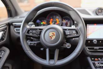 Thumbnail von Porsche Macan sports exhaust system including sport tailpipes in black