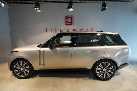Range Rover P530 V8