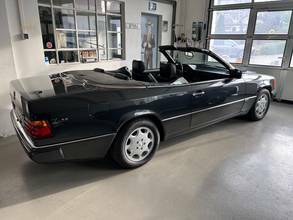 Thumbnail von Mercedes-Benz 300 CE-24 (1993)