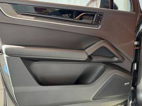 Thumbnail von Porsche Cayenne E-Hybrid SB SH MATRIX HAL PANO LUFT TOP