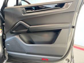 Thumbnail von Porsche Cayenne E-Hybrid SB SH MATRIX HAL PANO LUFT TOP