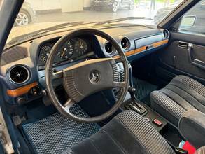 Thumbnail von Mercedes-Benz 280 E/123 *AUTOMATIC*CLIMATIC*CC*RESTORED*H*