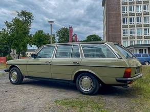Thumbnail von Mercedes-Benz 200 T, used, condition 1, fully documented