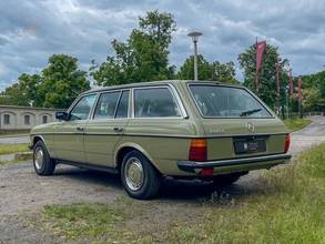 Thumbnail von Mercedes-Benz 200 T, used, condition 1, fully documented