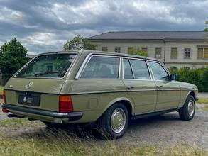 Thumbnail von Mercedes-Benz 200 T, used, condition 1, fully documented