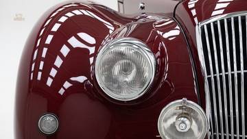 Thumbnail von AC 2 liter Saloon '52