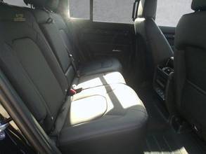 Thumbnail von Land Rover Defender 110 D300 AWD X-Dynamic SE PANO AHK 20