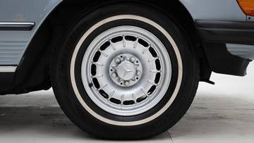 Thumbnail von Mercedes-Benz 380 SL + hardtop '82
