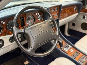 Thumbnail von Bentley Azure Convertible 6.75L V8 Service Book