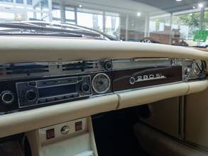 Thumbnail von Mercedes-Benz 280 SL W113 well restored with valuation report 2+