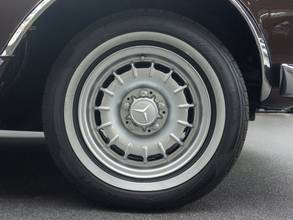 Thumbnail von Mercedes-Benz 280 SL W113 well restored with valuation report 2+