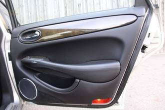 Thumbnail von Jaguar top-maintained XJR with 3 years warranty