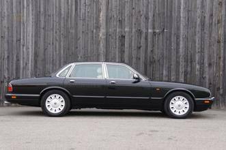 Thumbnail von Jaguar Daimler Double Six 3 Years Warranty
