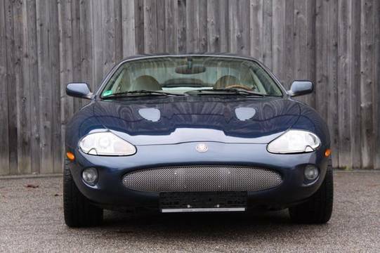 Jaguar XKR Coupe 3 Jahre Garantie