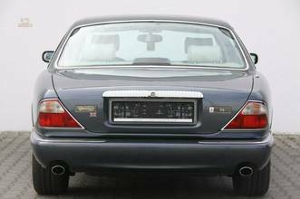Thumbnail von Jaguar Daimler V8 long version 3 years warranty