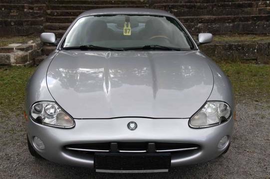 Jaguar XK8 Coupe 3 Jahre Garantie