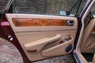 Thumbnail von Jaguar Daimler XJ40 with 3 years warranty