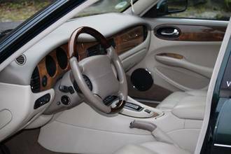 Thumbnail von Jaguar top-maintained XJR with 3 years warranty