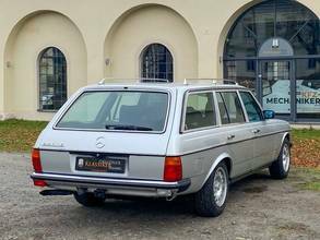 Thumbnail von Mercedes-Benz 280 TE, richly equipped and documented