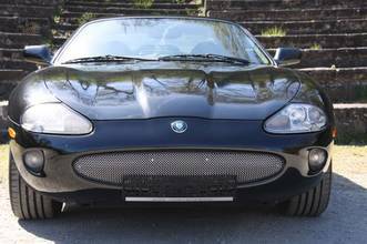 ジャガー XK8クーペ 3年保証