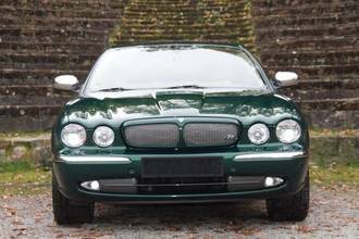 ジャガーの非常に良好な状態のXJR、3年間の保証付き