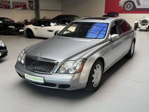 マイバッハ 57 V12 コレクターズカー Distronic サービス 消費税