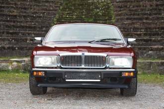 Thumbnail von Jaguar XJ40 Sovereign with 3 years warranty, historic registration