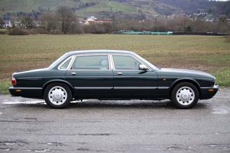 Thumbnail von Jaguar Daimler V8 Long Version 3 Years Warranty