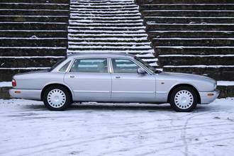 Thumbnail von Jaguar XJ 3.2 Executive Right-Hand Drive 3 Years Warranty