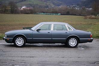 Thumbnail von Jaguar XJ 4.0 Sovereign 3 years warranty from 1st hand