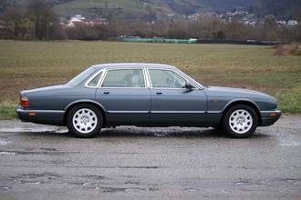 Thumbnail von Jaguar XJ 4.0 Sovereign 3 years warranty from 1st hand