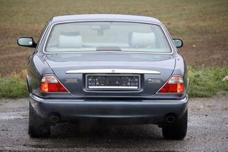 Thumbnail von Jaguar XJ 4.0 Sovereign 3 years warranty from 1st hand