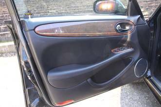 Thumbnail von Jaguar Daimler Super V8 Long Version 3 Years Warranty