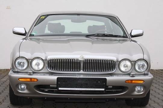 Jaguar Daimler V8 Langversion  3 Jahre Garantie